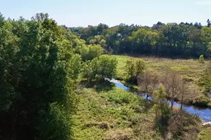 Unit 11 Deer Hollow Ct, DeForest, WI 53532 - Photo 4