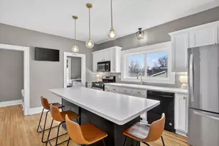 708 Doty St, Edgerton, WI 53534 - Photo 10