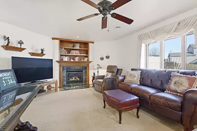 111 Elizabeth Court, Deerfield, WI 53531 - Photo 2