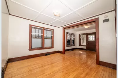 108 Smythe Court, Beaver Dam, WI 53916 - Photo 6