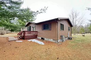 922 Elk Ave, Adams, WI 53910 - Photo 2