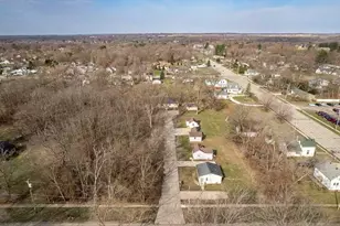 2160 S Wisconsin Ave, Beloit, WI 53511 - Photo 6