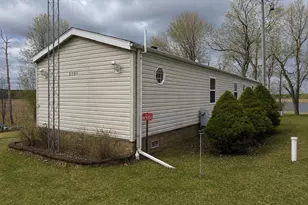 N5101 Lueck Ln, Princeton, WI 54968 - Photo 2