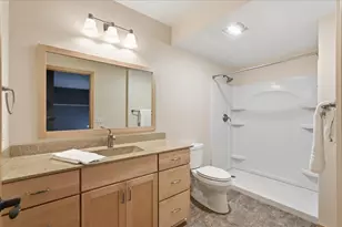 726 Cone Flower St, Middleton, WI 53562 - Photo 16