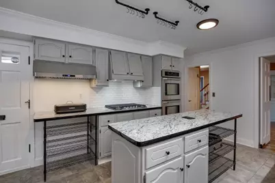 22 S Garfield Avenue, Janesville, WI 53545 - Photo 6