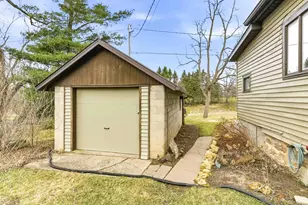 555 Pine Ave, Hillsboro, WI 54634 - Photo 54