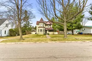 555 Pine Ave, Hillsboro, WI 54634 - Photo 56