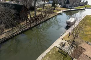 2809 Dewey Ct, Middleton, WI 53562 - Photo 12