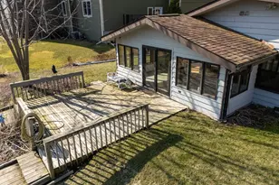 2809 Dewey Ct, Middleton, WI 53562 - Photo 4