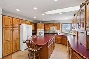 978 N Dewey Ave, Jefferson, WI 53549 - Photo 14