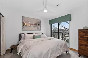 15 S Broom St, Madison, WI 53703 - Photo 32