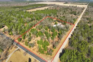 890 Gale Dr, Dell Prairie, WI 53965 - Photo 10