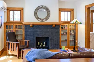 2422 Chamberlain Ave, Madison, WI 53726 - Photo 8