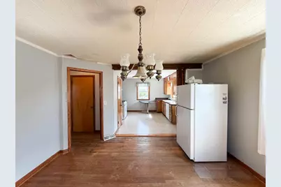 1534 S Osborne Avenue, Janesville, WI 53546 - Photo 8