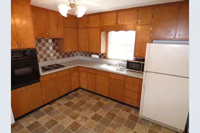 1740 Sumac Court, Beloit, WI 53511 - Photo 10