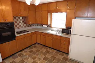 1740 Sumac Ct, Beloit, WI 53511 - Photo 10