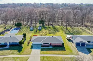 257 Mohawk Rd, Janesville, WI 53545 - Photo 6