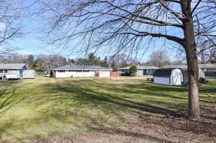 257 Mohawk Rd, Janesville, WI 53545 - Photo 42