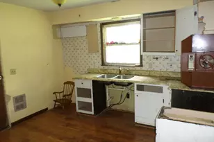 509 Curry St, Tomah, WI 54660 - Photo 6