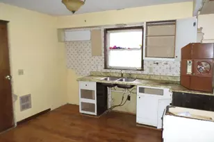 509 Curry St, Tomah, WI 54660 - Photo 16