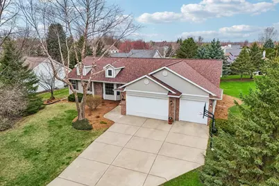 2188 Essex Drive, Sun Prairie, WI 53590 - Photo 2