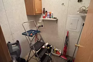 W211N11863 Hilltop Dr, Germantown, WI 53022 - Photo 12