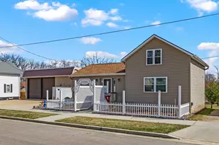 1716 Kilbourn Ave, Tomah, WI 54660 - Photo 2