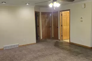 2011 N Sumac Dr, Janesville, WI 53545 - Photo 26