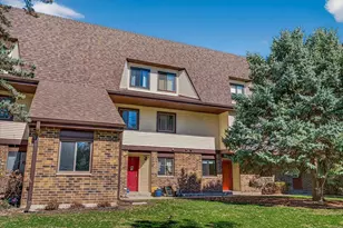 1004 N Sunnyvale Ln, Madison, WI 53713 - Photo 2