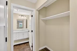 1004 N Sunnyvale Ln, Madison, WI 53713 - Photo 16