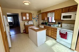 4713 Kennedy Rd, Madison, WI 53704 - Photo 8