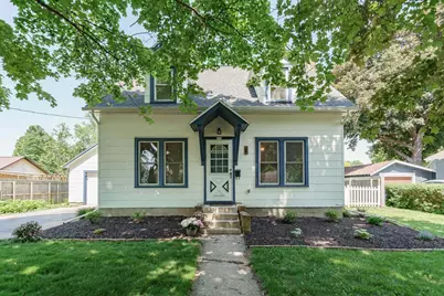 834 S Birdsey Street, Columbus, WI 53925 - Photo 1