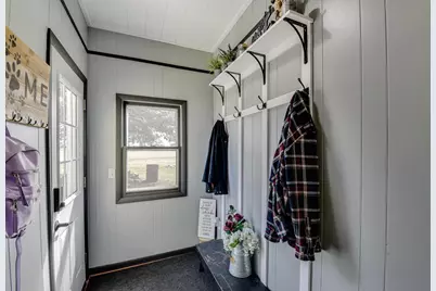 1825 S Highway 104, Brodhead, WI 53520 - Photo 14