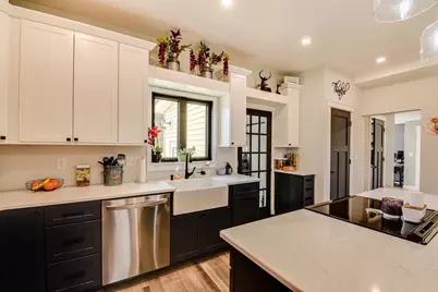 1825 S Highway 104, Brodhead, WI 53520 - Photo 20