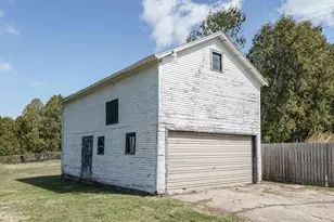 1229 Ruger Ave, Janesville, WI 53545 - Photo 26