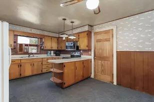 1229 Ruger Ave, Janesville, WI 53545 - Photo 10