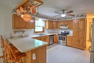 588 Ann Ct, Berlin, WI 54923 - Photo 16