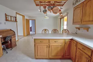 588 Ann Ct, Berlin, WI 54923 - Photo 18