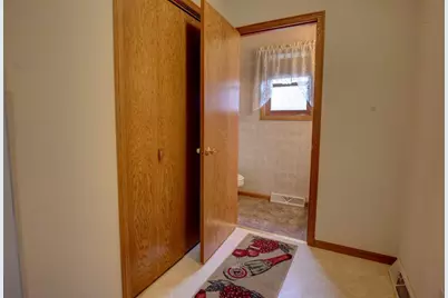 588 Ann Court, Berlin, WI 54923 - Photo 40