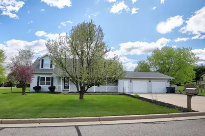 588 Ann Court, Berlin, WI 54923 - Photo 8