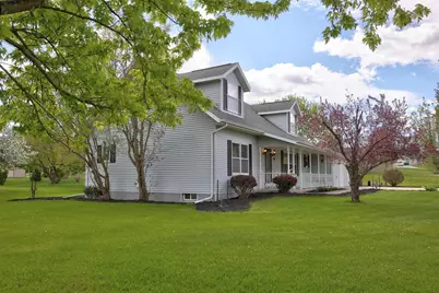 588 Ann Court, Berlin, WI 54923 - Photo 4