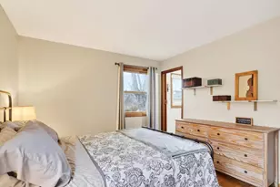 209 Midvale Dr, Marshall, WI 53559 - Photo 18