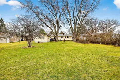 209 Midvale Drive, Marshall, WI 53559 - Photo 36