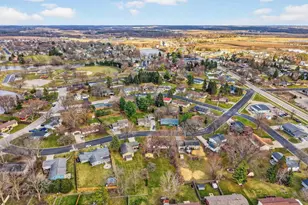 209 Midvale Dr, Marshall, WI 53559 - Photo 6