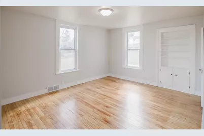 318 Maiden Street, Mineral Point, WI 53565 - Photo 14