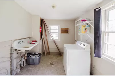 318 Maiden Street, Mineral Point, WI 53565 - Photo 30