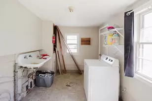 318 Maiden St, Mineral Point, WI 53565 - Photo 30