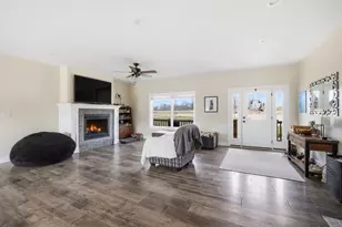 N7037 Hillside Ct, Delavan, WI 53115 - Photo 4