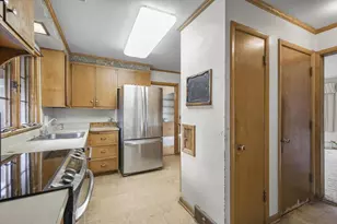 3625 Spring Trail, Madison, WI 53711 - Photo 8