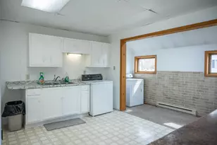 607 N Main St, Necedah, WI 54646 - Photo 10